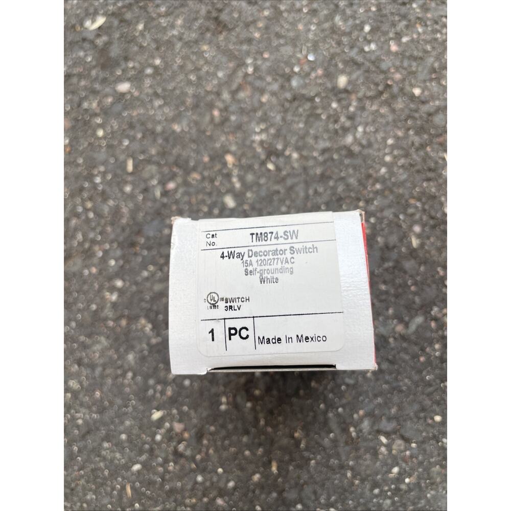 Legrand TM874 SW Pass & Seymour Decor Switch 4W 15A 120/277V White - Quantity 1